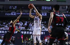 顶尖外援再度爆发,成为胜利之光